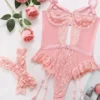 طقم لانجري الشبك والدانتيل المخرم الفاخر